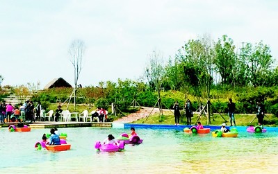 灵山花海日均迎客近万，休闲观光活动火爆黄岛